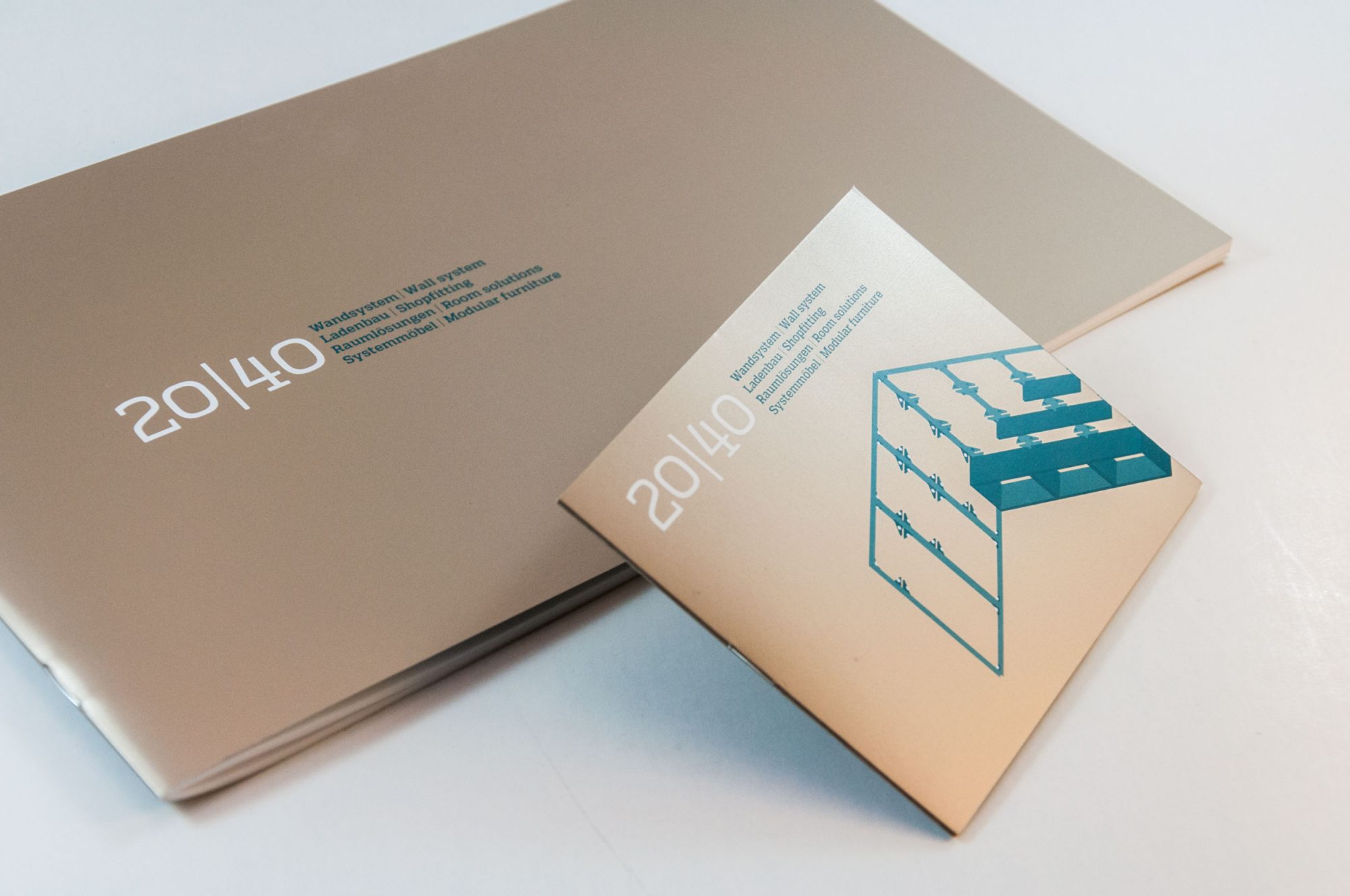 SR-17-2040-Broschur-350k-12