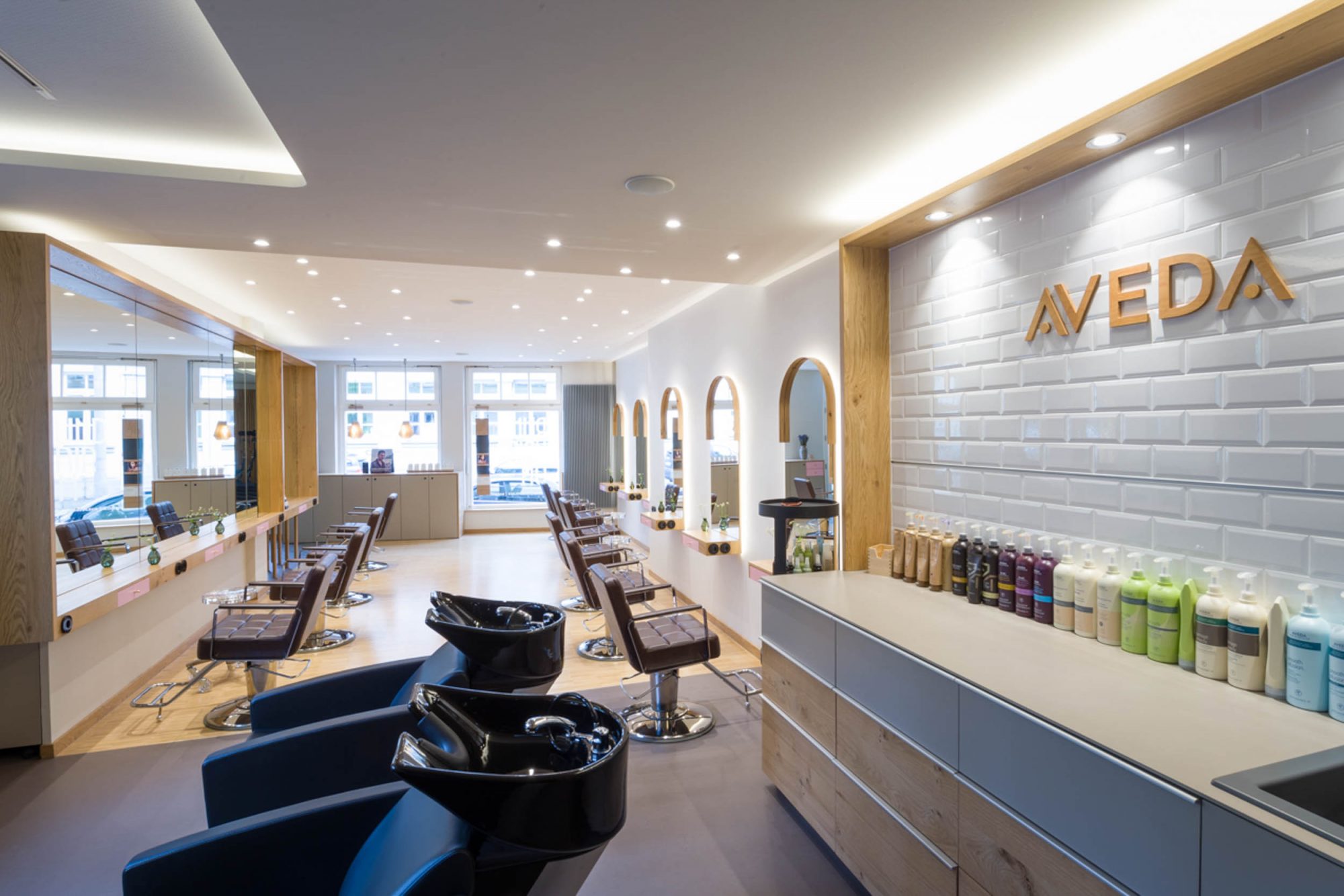 SR-17-RHU-innen-350k-1