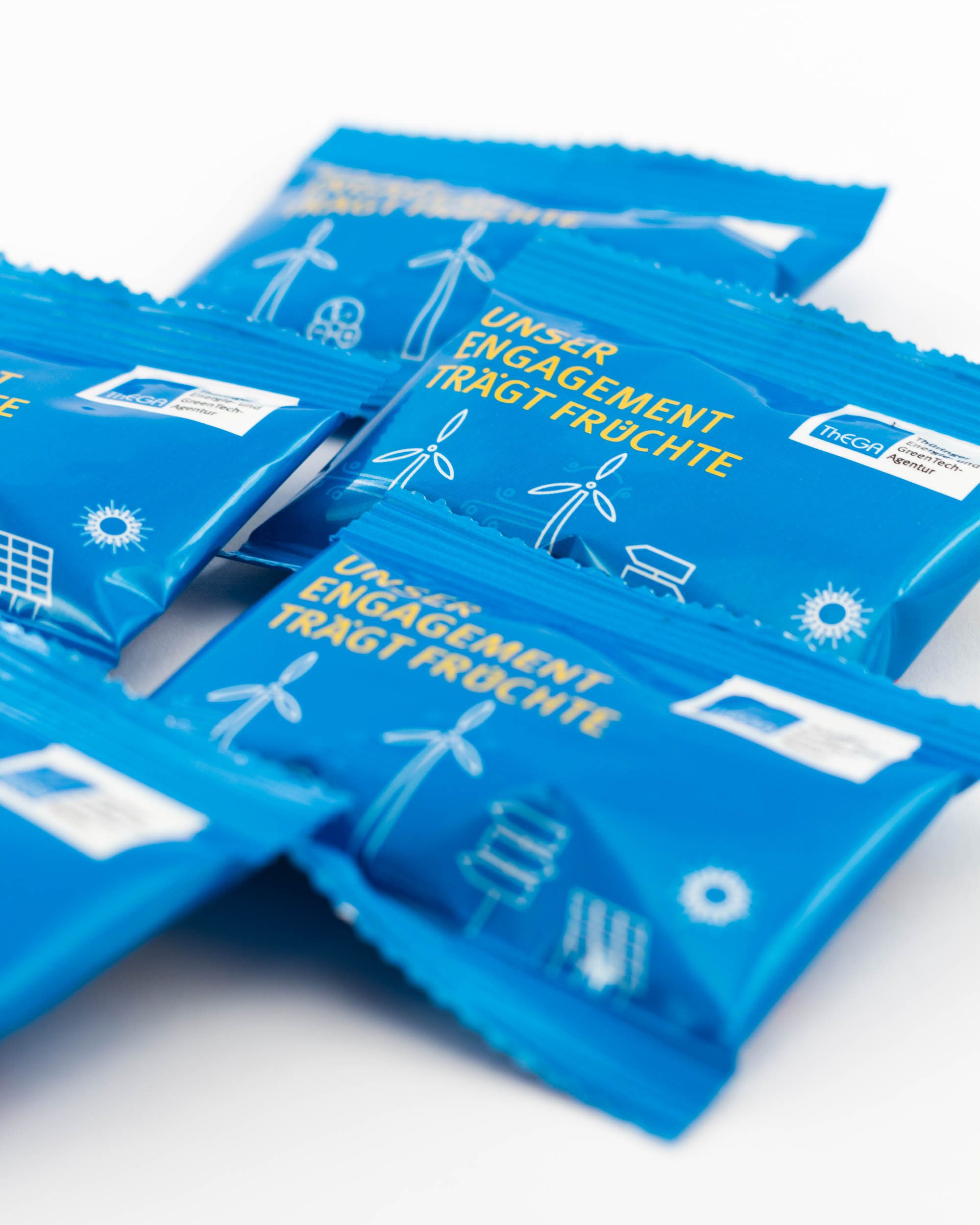 SR-17-Thega-giveaway-350k-1